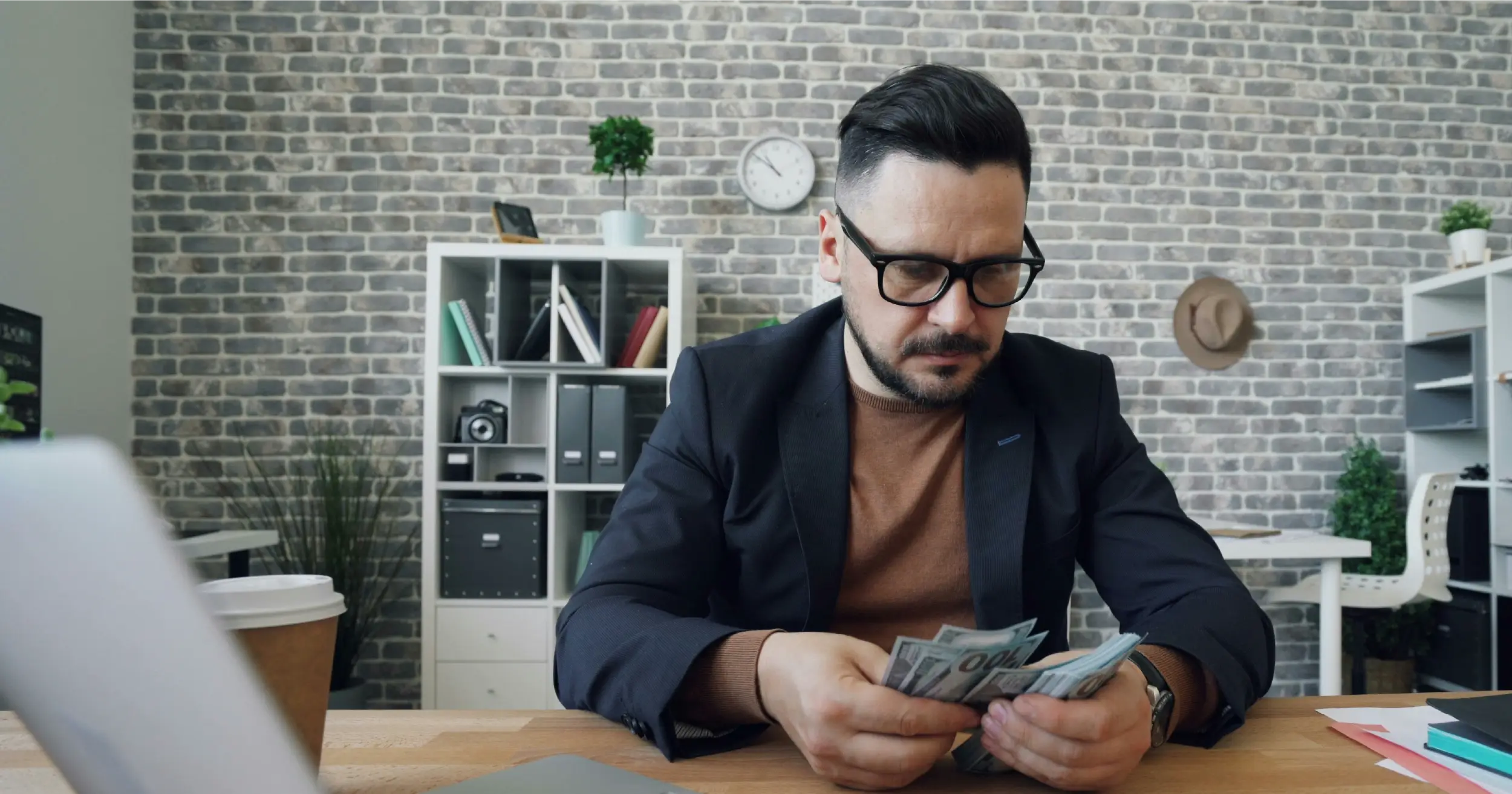 Seguro de vida con ahorro: qué es, cómo funciona y para qué sirve