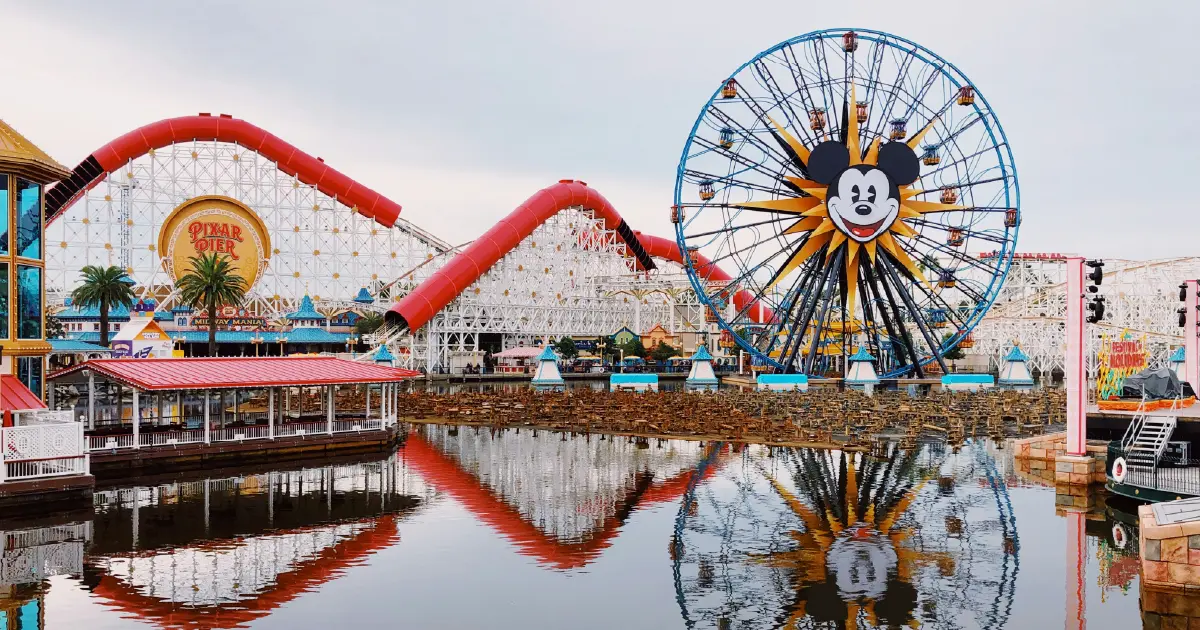 El seguro de vida con ahorro que financió Disneyland (y lo que eso me enseñó a mí)